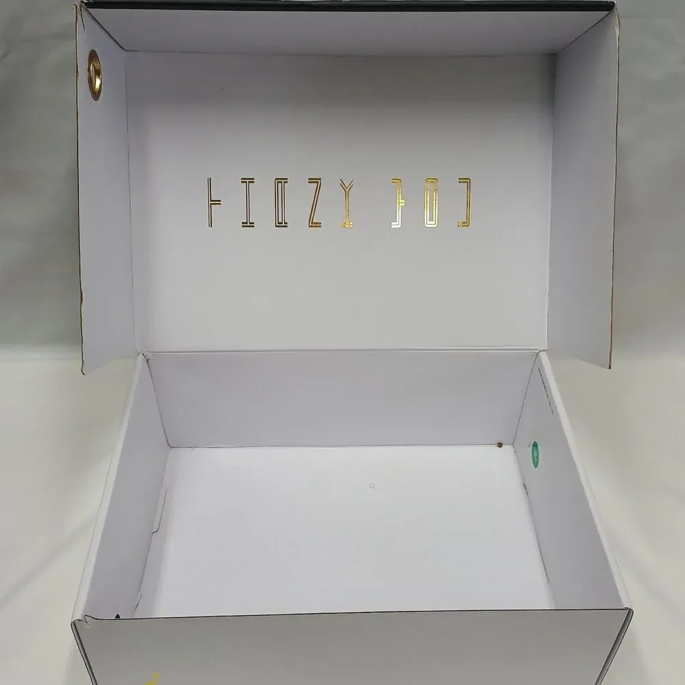Nike Air Jordan 11 Gratitude CT8012-170   Mens  10 Used W/ Original Box